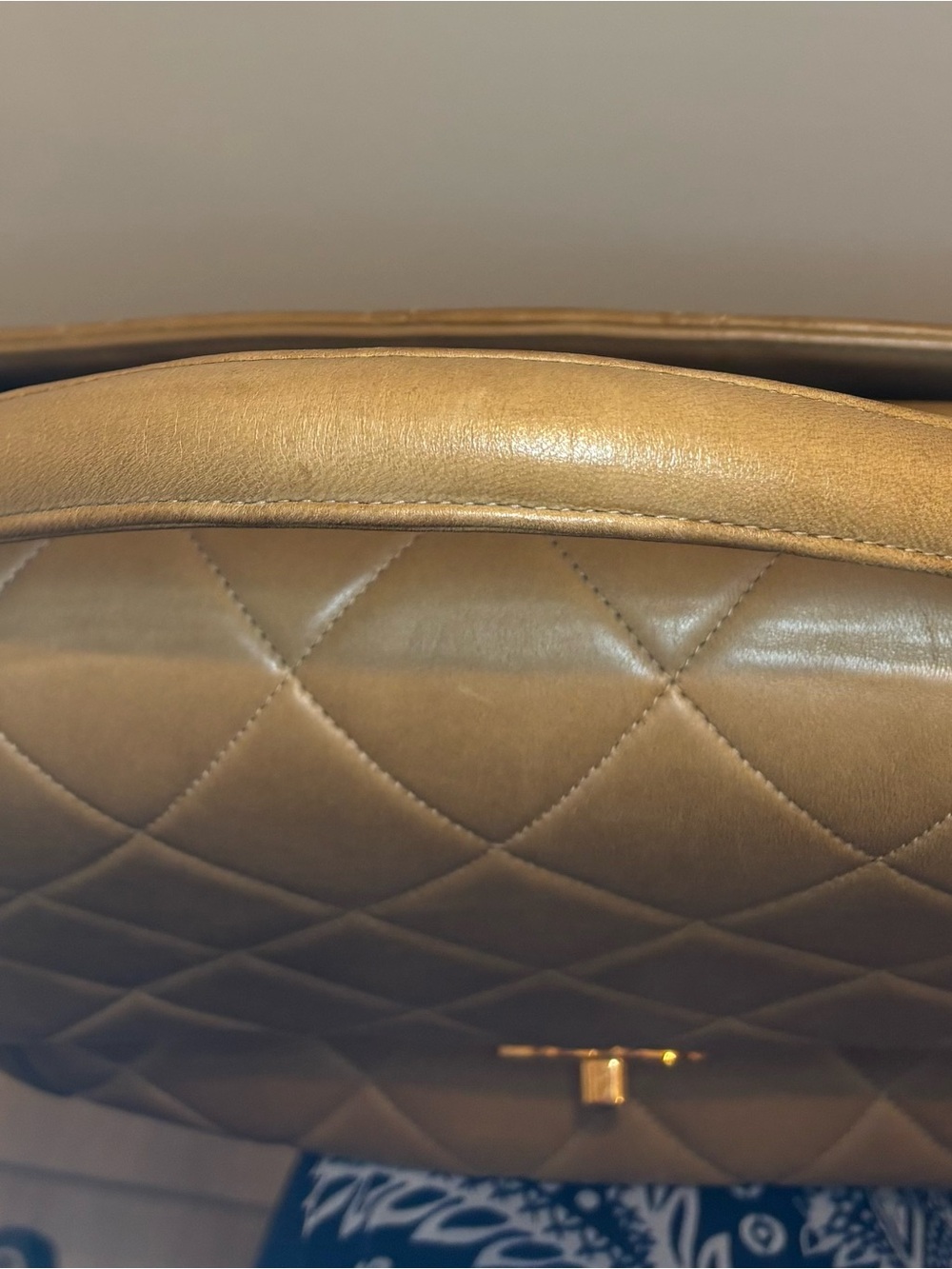 Chanel Vintage Quilted Top Handle Kelly Bag in Tan, 24K Gold Hardware - Picture 16 of 16